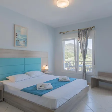 Diamanti Villa, Pool & Barbecue Villa